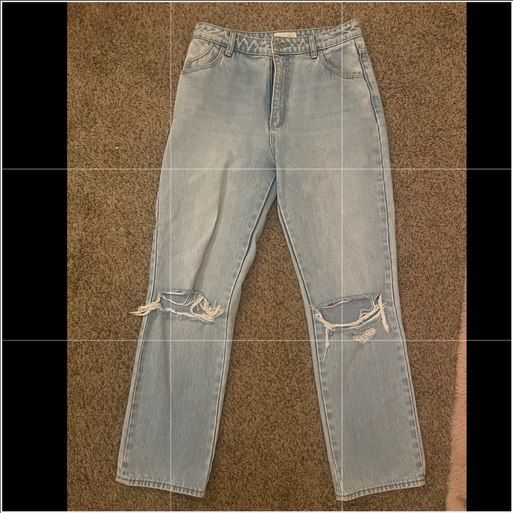Rollas classic straight light wash distressed jeans